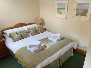 Double bedroom 