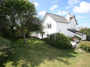 Clovelly Cottage