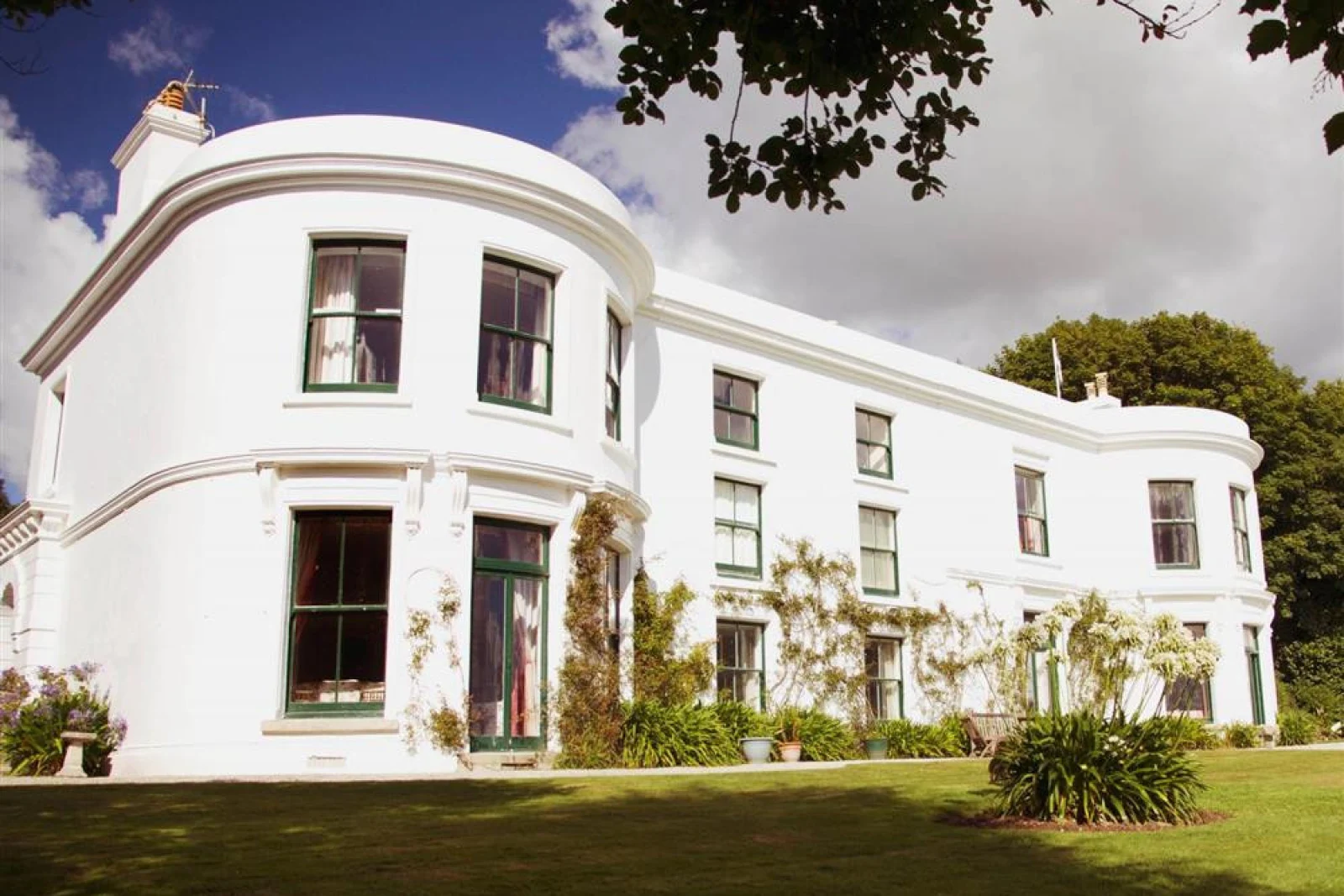 Porthpean House