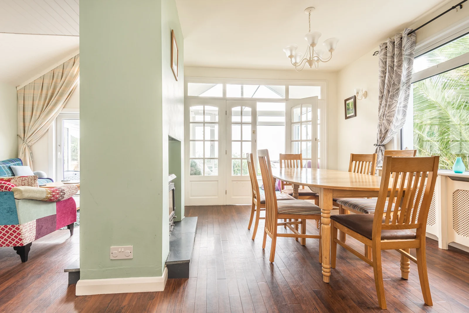 Open plan dining area
