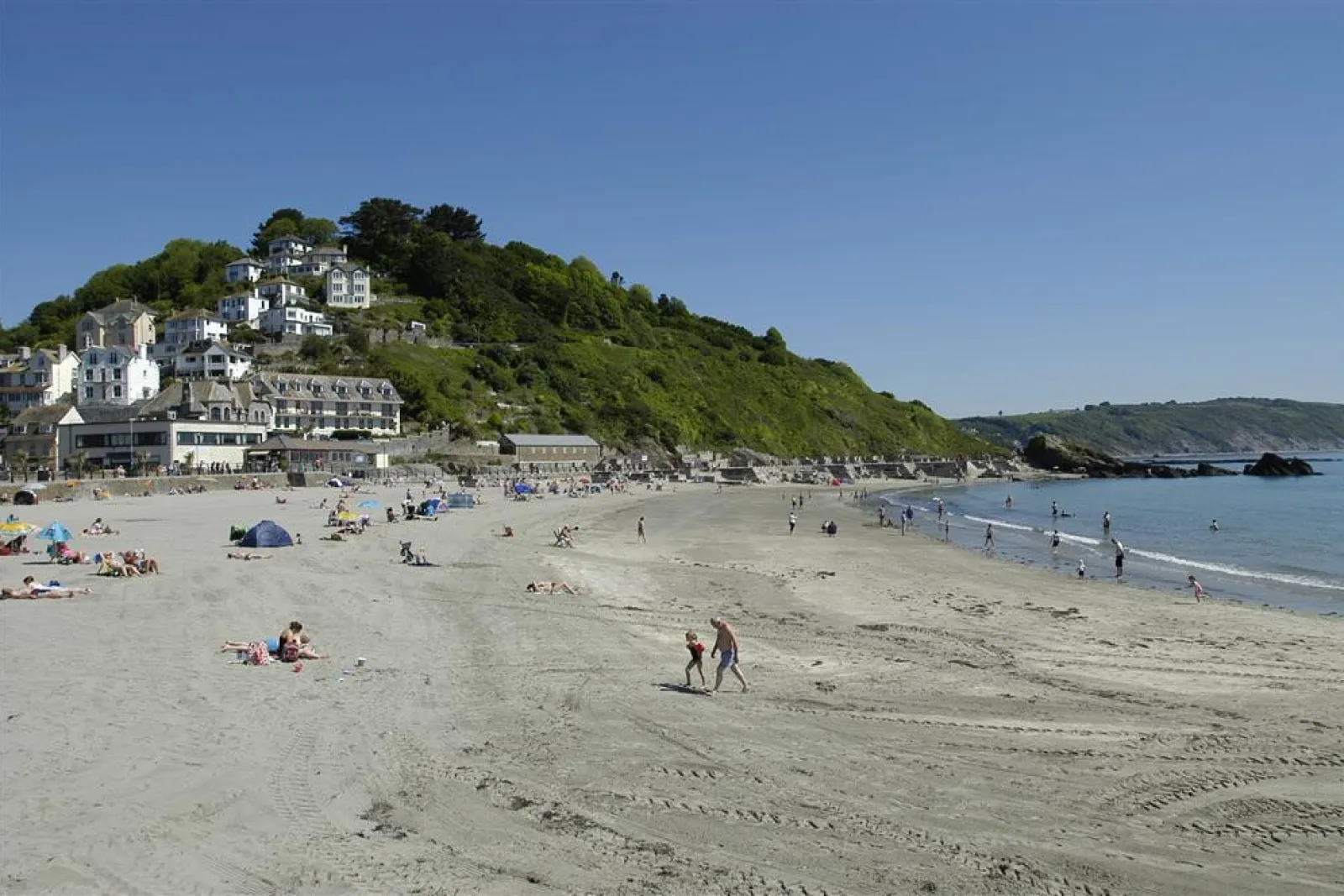 East Looe beach, only yards away from the cottage