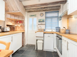 The kitchen 