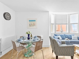 Dining table for four people - 4 At The Beach