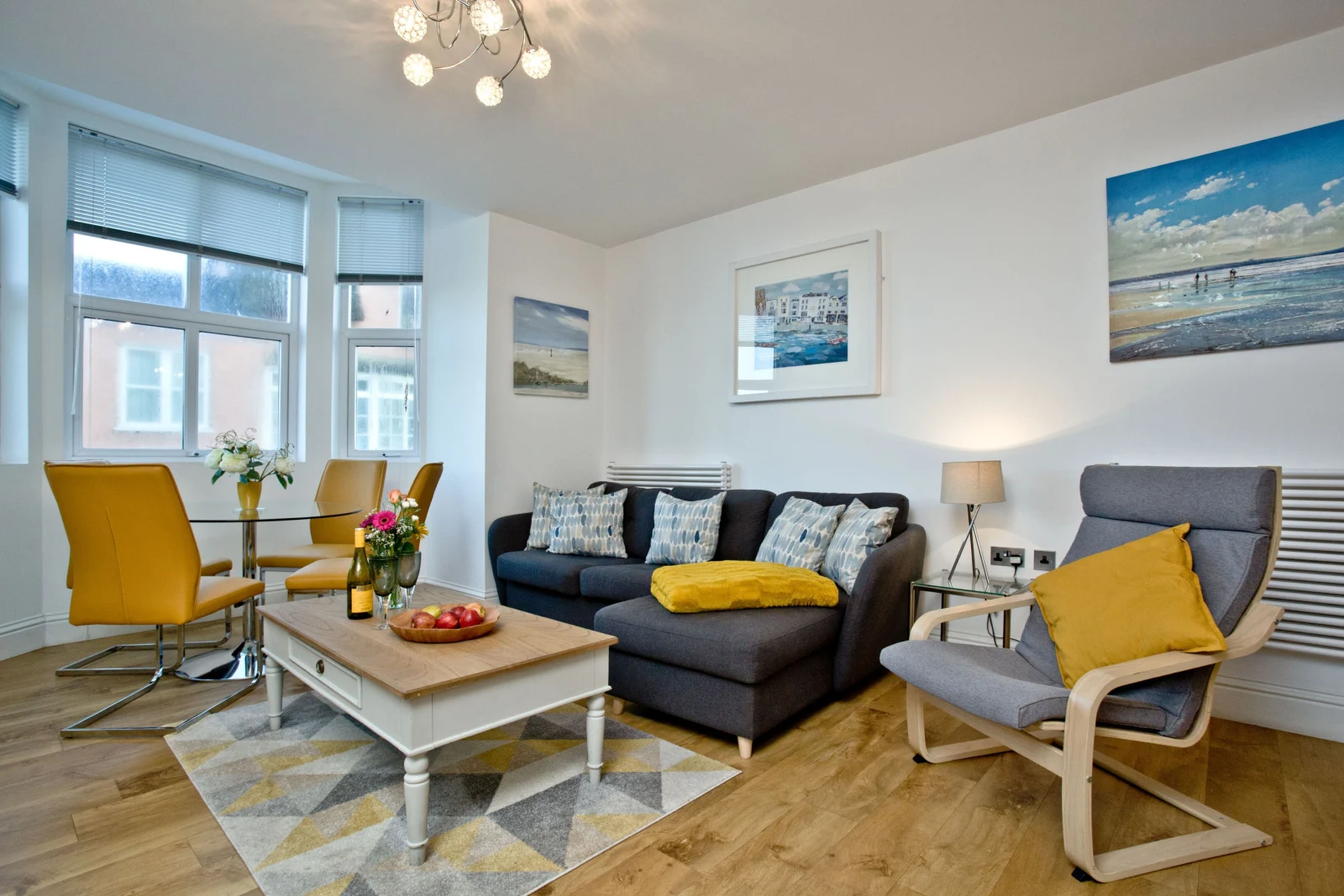 Living and dining space for 4 people - 5 At The Beach