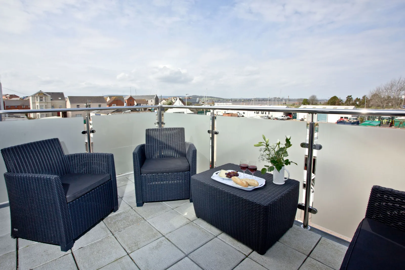 Sunnymead Penthouse features a roomy balcony