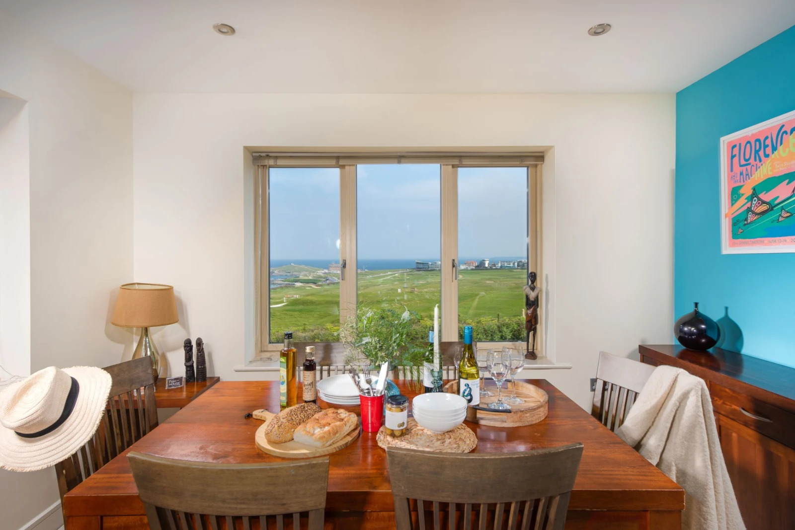 Dining table with views over Newquay Golf Course - 5 The Vista