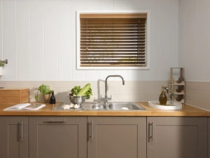 Kitchen with washing machine and dishwasher - Diamond Lodge, Strawberryfield Park