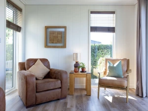 Seating Area-Whileaway Lodge