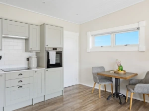 Property image 8 for LC561399