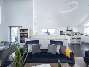 Spacious open plan kitchen and living area with beautiful views - Swanpool View