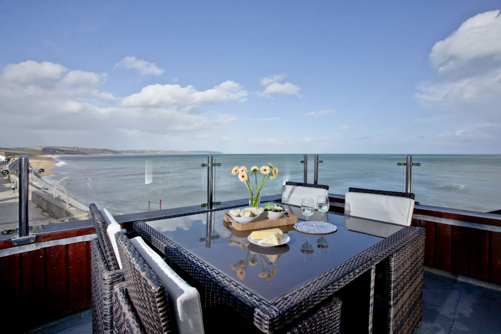 Balcony, Outdoor Dining, Sea View. 6 At The Beach