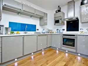 Kitchen, Oven, Hob, Microwave-6 At The Beach 