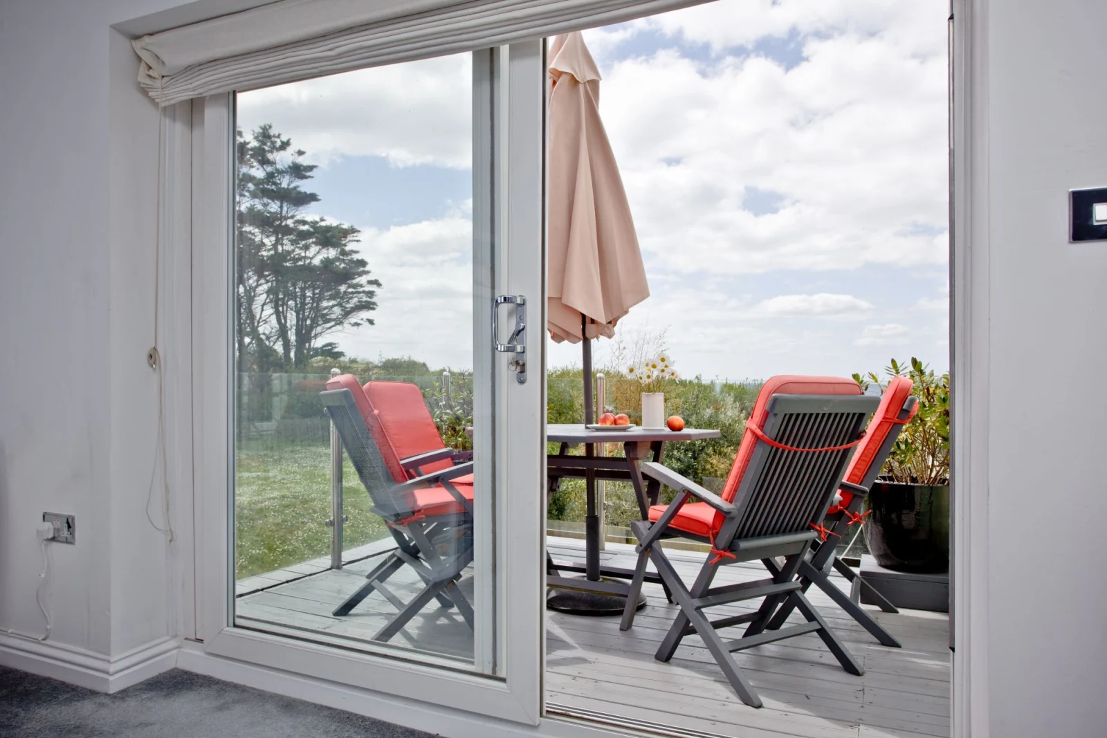 Access to balcony - Blue Bay