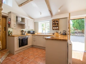 Property image 5 for LC571149