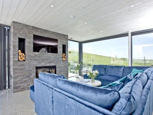 Property image 3 for LC571274