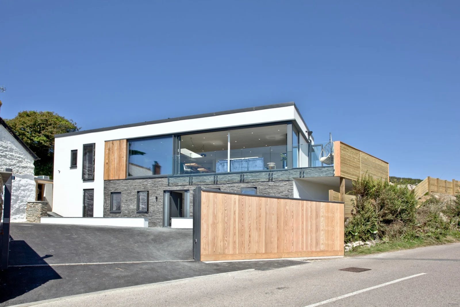 Property image 4 for LC571274