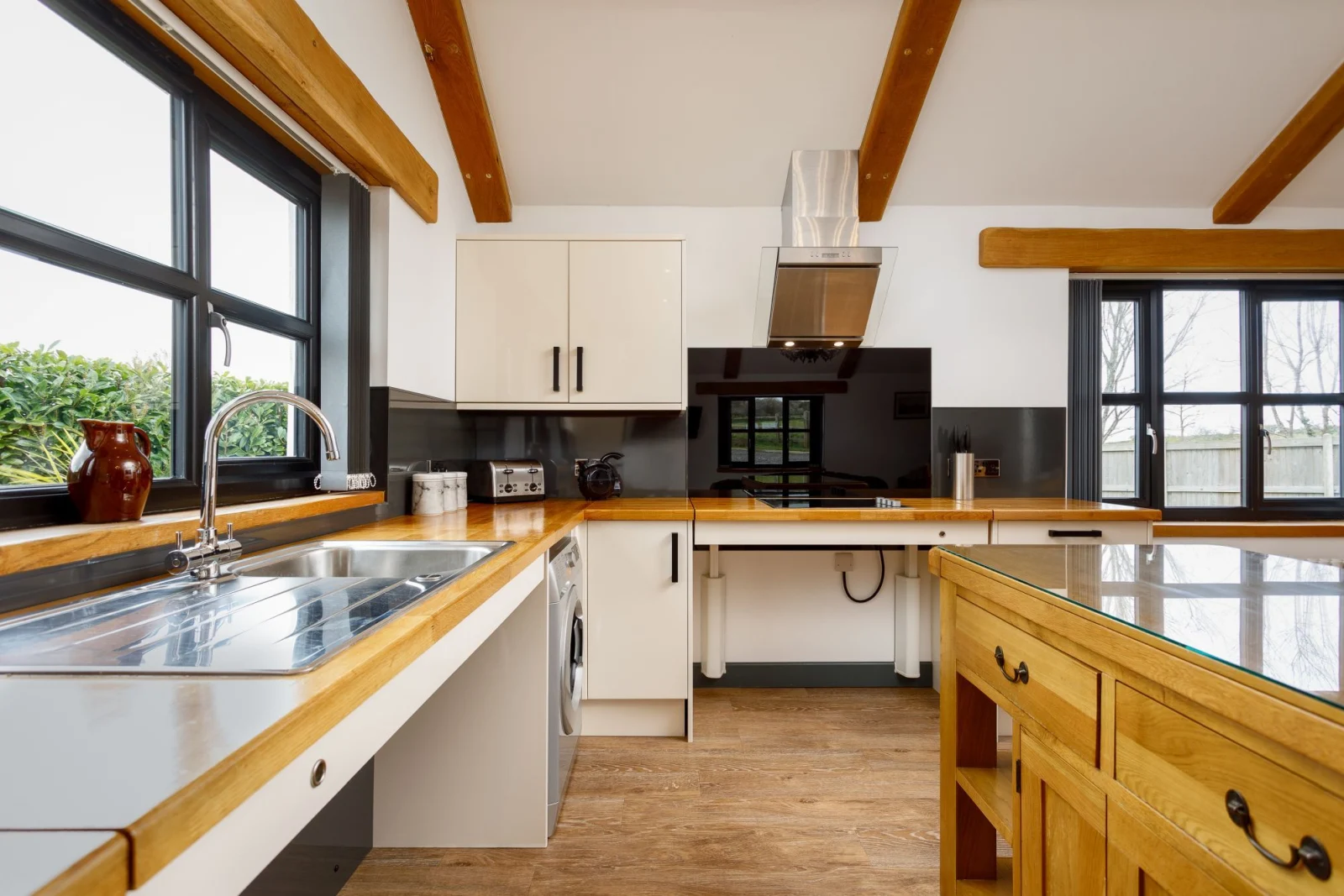 Accessible Kitchen. Kitchen Island-The Coachman's Halt