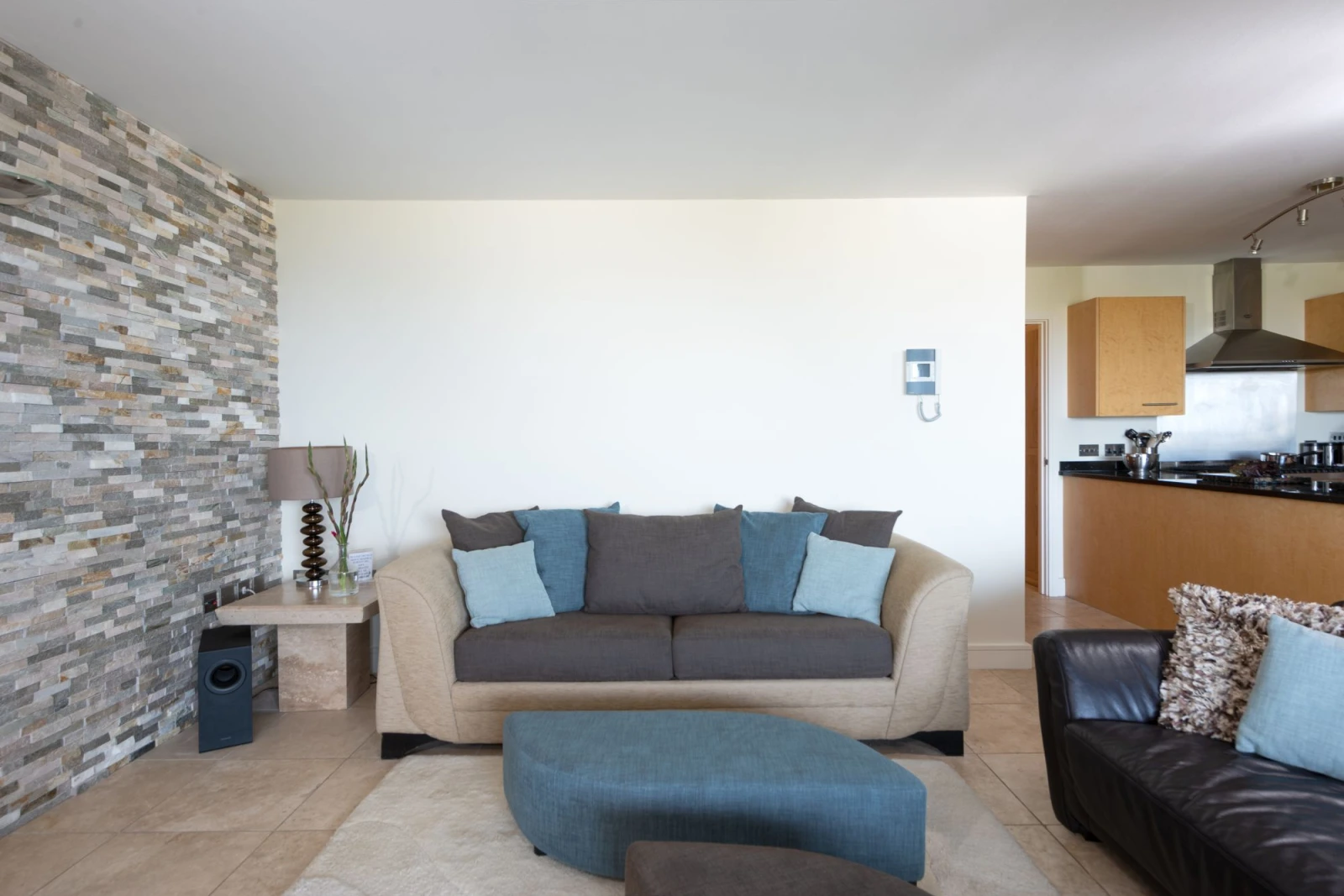 Sofa, Pouffe- 4 The Vista