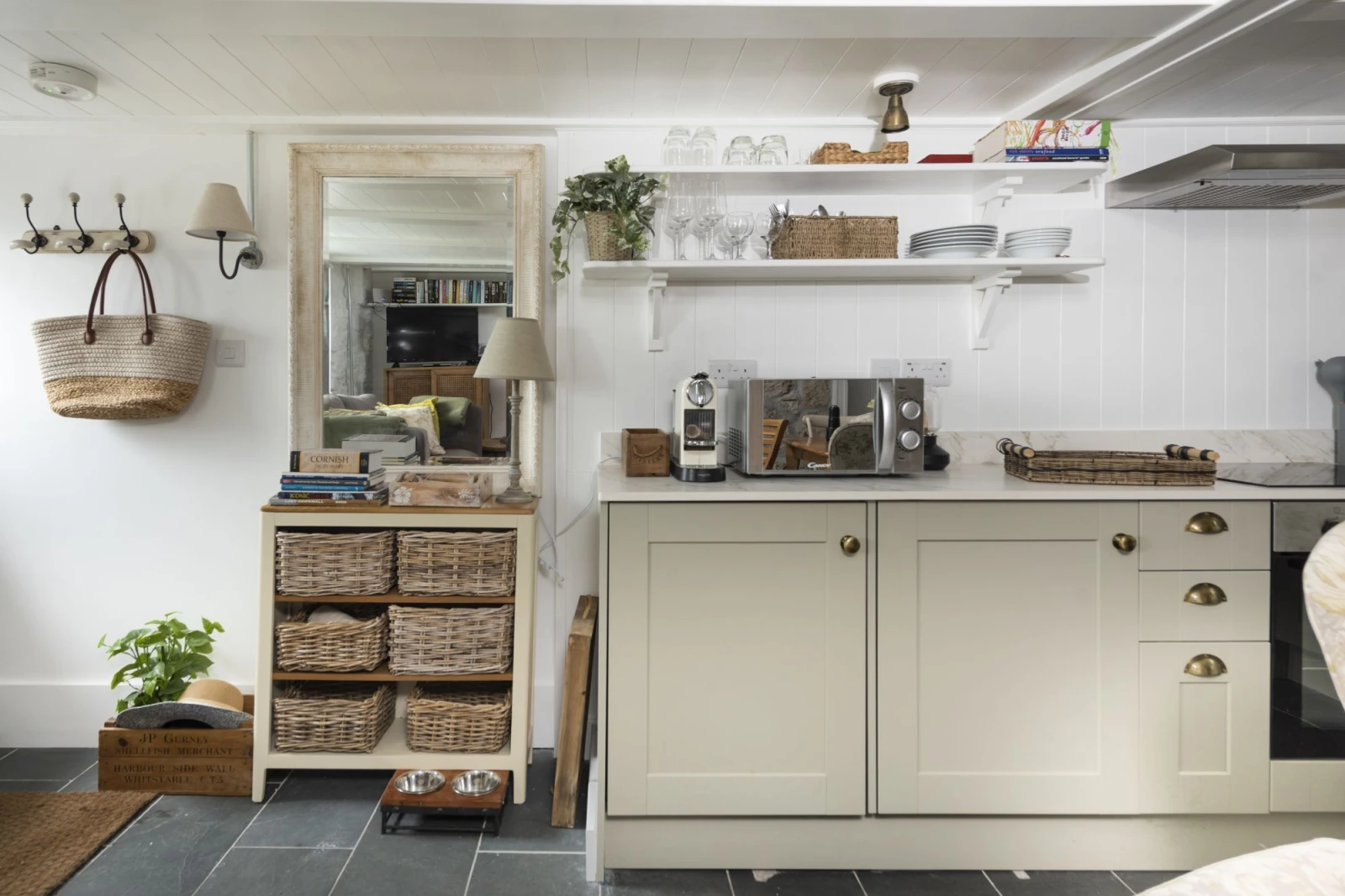 Property image 3 for LC572596