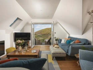 Property image 2 for LC572748