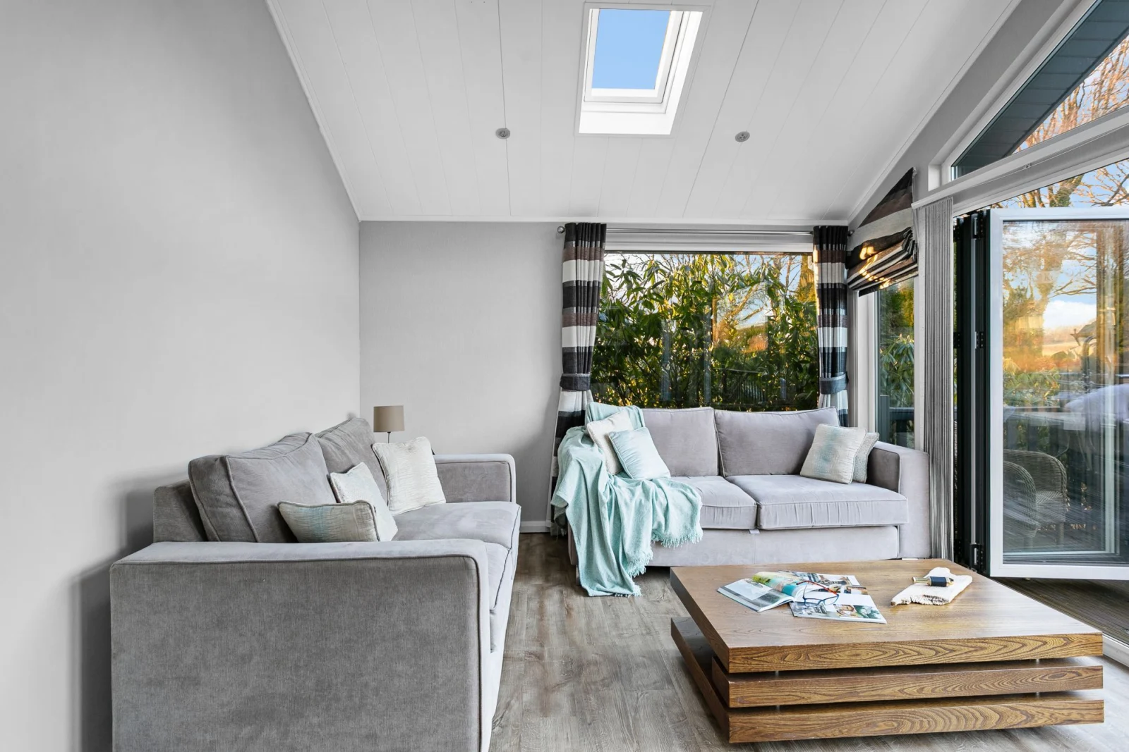Property image 6 for LC574054