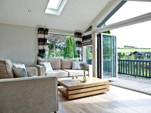 Property image 4 for LC574056