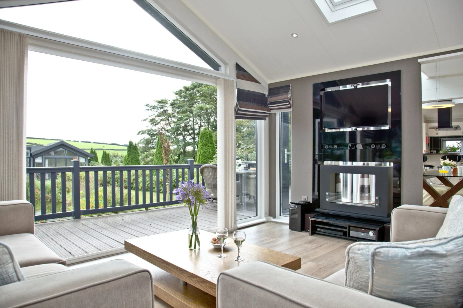 Property image 5 for LC574056