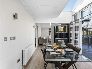 Property image 4 for LC574058