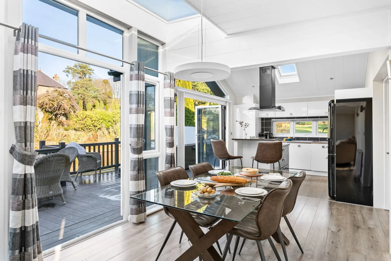 Property image 6 for LC574058