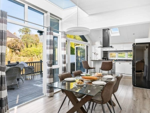 Property image 6 for LC574058