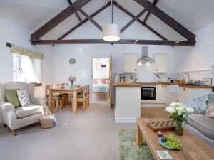 Property image 2 for LC575519