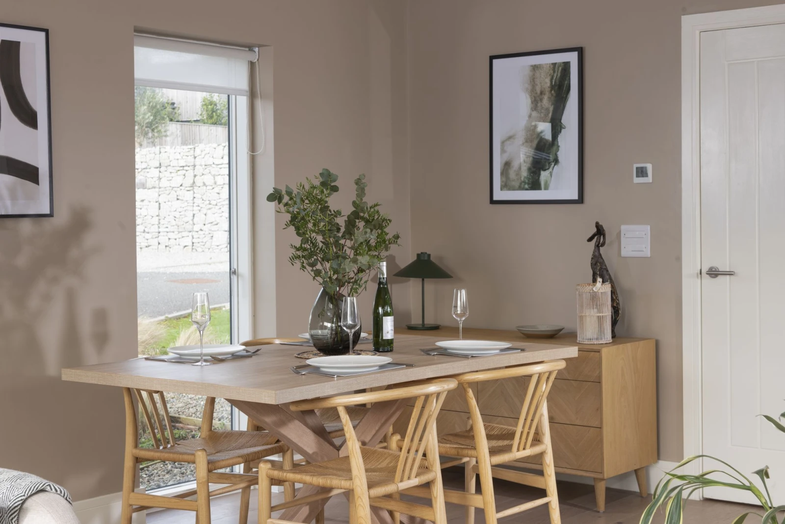 Dining table with seating for 4 - Salt Life, Dunes at Upton Towans