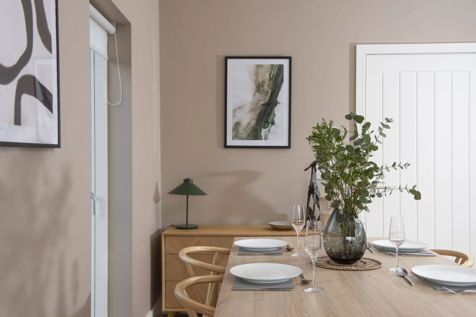 Dining table with seating for 4 - Salt Life, Dunes at Upton Towans