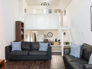 Property image 6 for LC581530