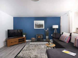 Feature wall in the living space - Aval Dor Barn