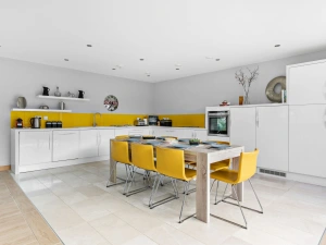Kitchen Area, Dining Table-Coast At Beachdown