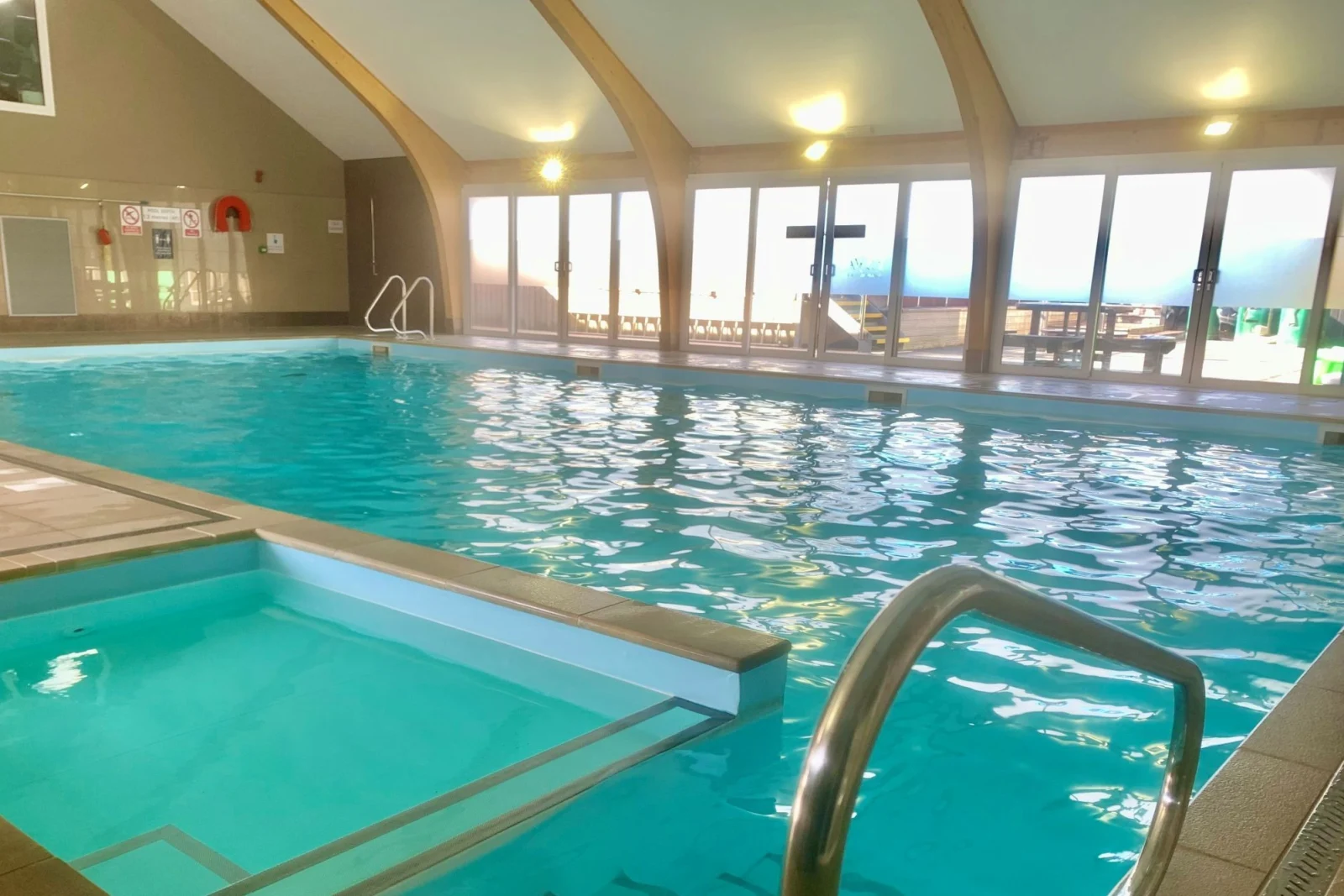 The communal swimming pool at the resort - Lodge 27