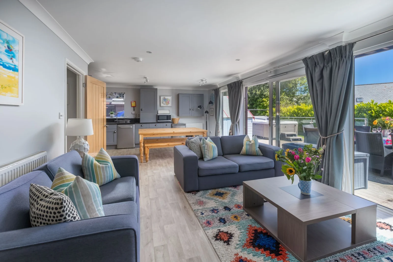 The kitchen/ dining room and lounge area - Lodge 27