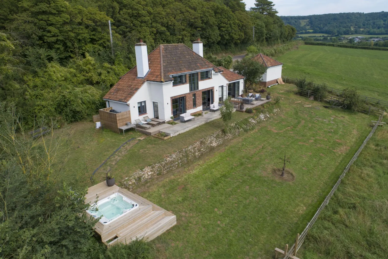 Bird's eye view of the property - Decoy Farm House