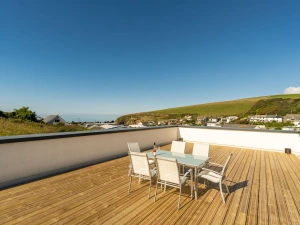 Decking Area, Sea Views-1 Beachdown