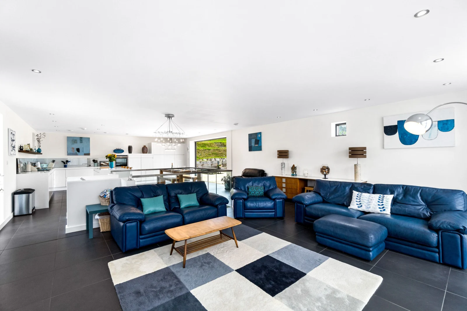 Modern Furnishings, Sofa's, Coffee Table-1 Beachdown