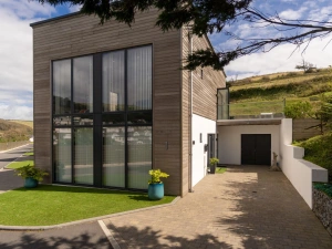 1 Beachdown, Parking for 2 Cars