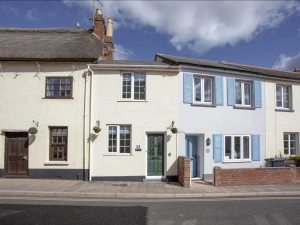 Property exterior in Sidmouth town - Cobblers Cottage
