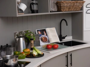 Kitchenette-Ebb Roundhouse