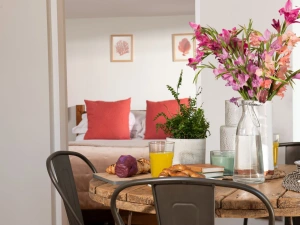 Dining Table-Flow Roundhouse