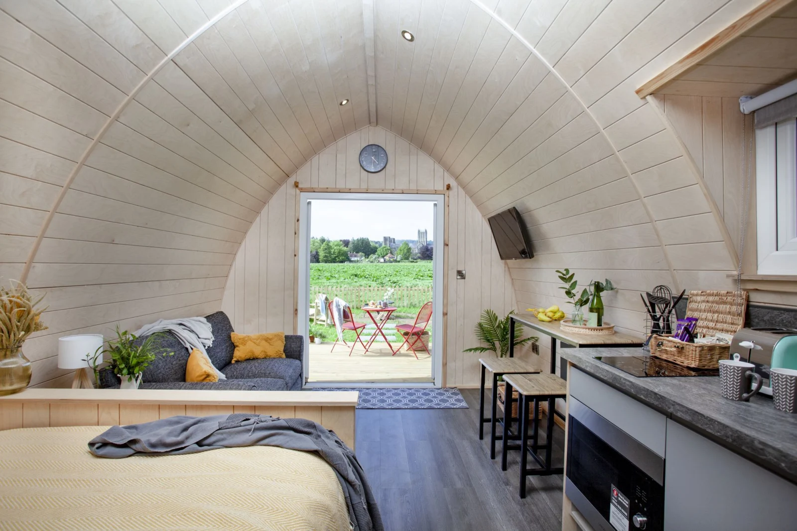 The inside of the pod with space for relaxation - Chapterhouse