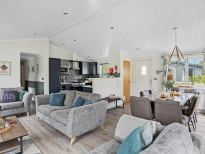 Property image 5 for LC607225