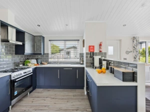 Property image 7 for LC607225