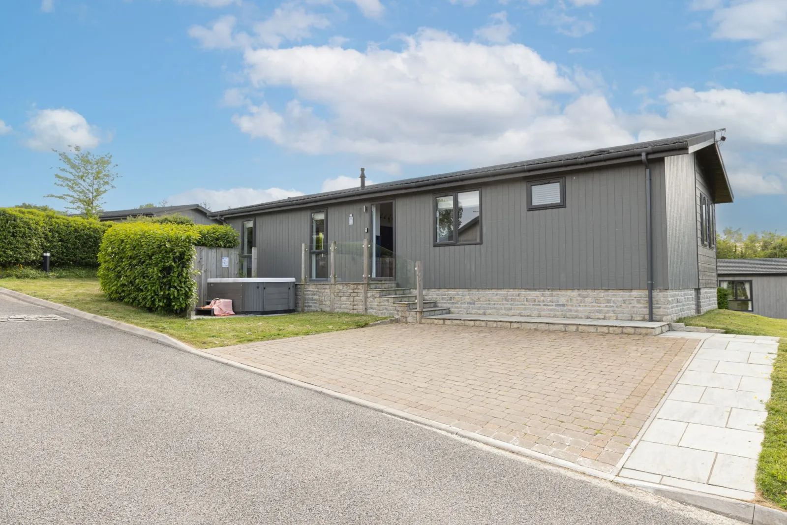 Property image 4 for LC607229