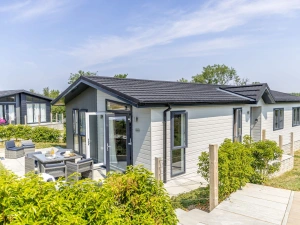 Rose Lodge, 21 Roadford Lake Lodges
